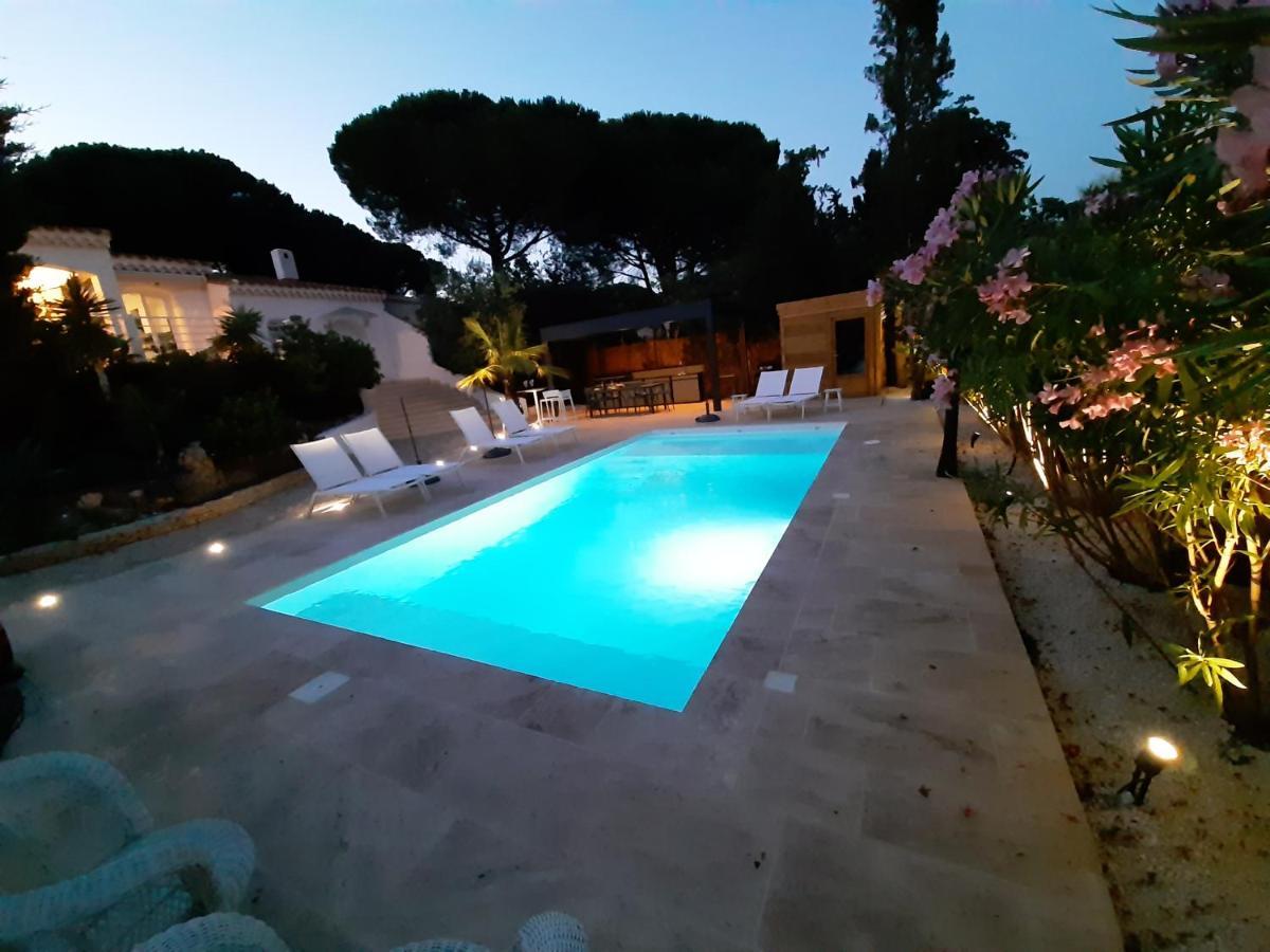 VILLA RASOA chambre LOVE Agde Exterior foto