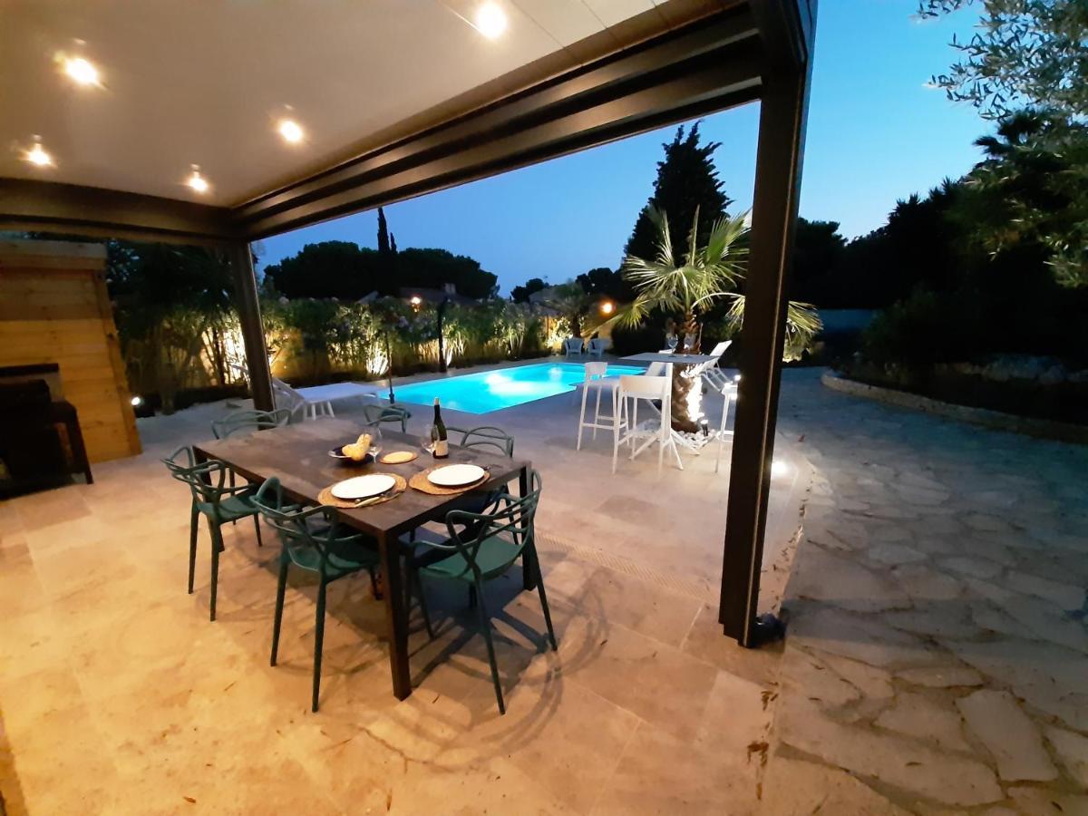 VILLA RASOA chambre LOVE Agde Exterior foto
